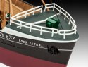 Model do sklejania REVELL NORTH SEA TRAWLER 1:142