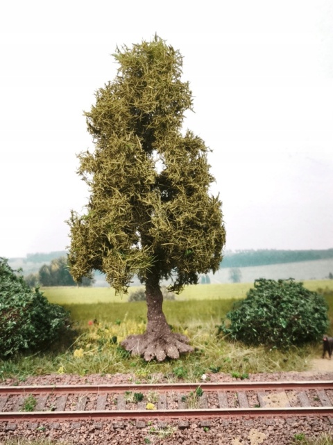 AAP MINIATUROWE DRZEWKO NA MAKIETĘ / DIORAMĘ 12 CM T0227-4